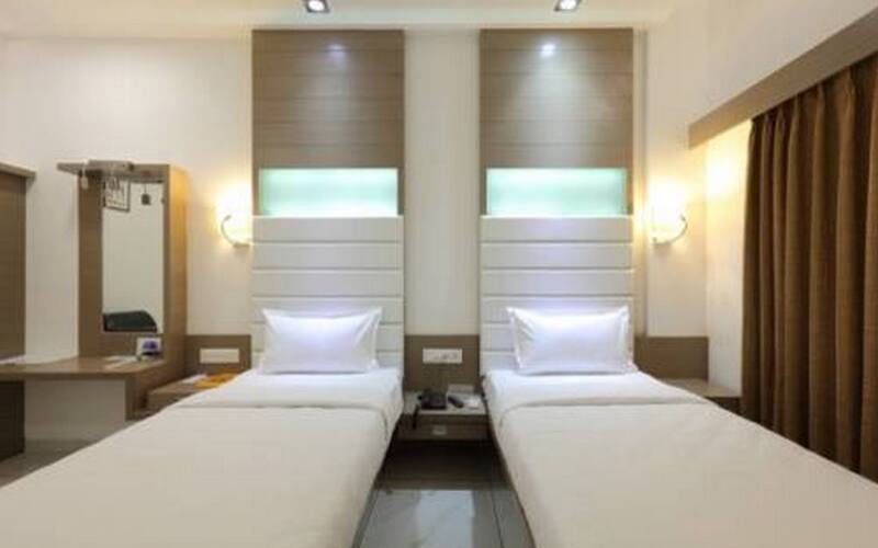 Pam Inn Regency, Ahmedabad 3